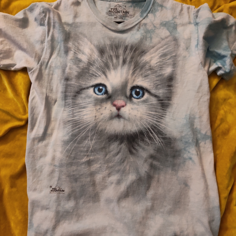The Mountain Kitten Tee - Blue and White